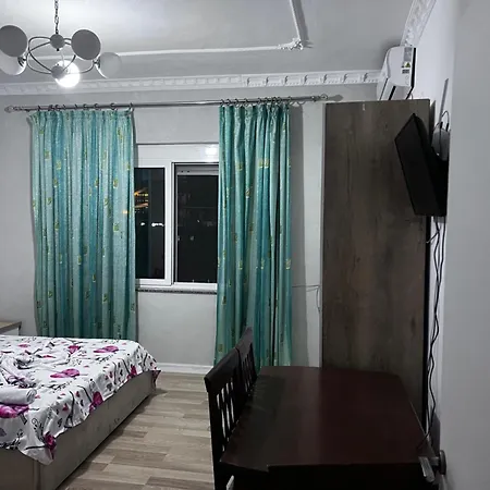 Thetravelersnest Appartamento Durrës